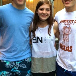 “Venice” White and black tank top with mesh